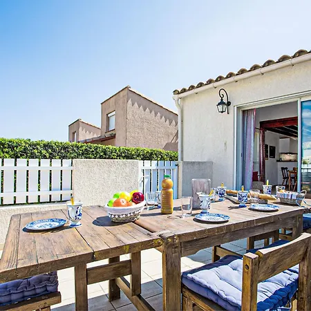 بيت للعطل 12 Cassin By Interhome كانيه
